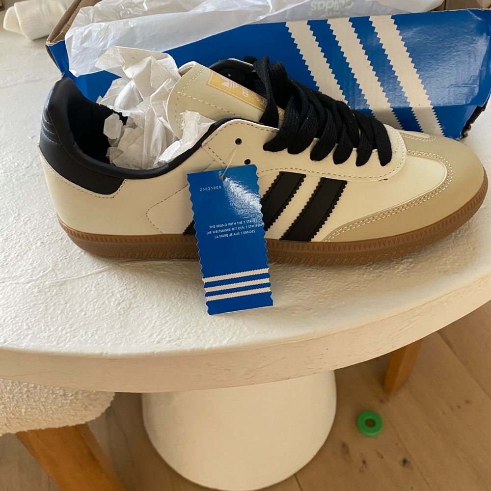 adidas Women's Sneakers Cream and Black